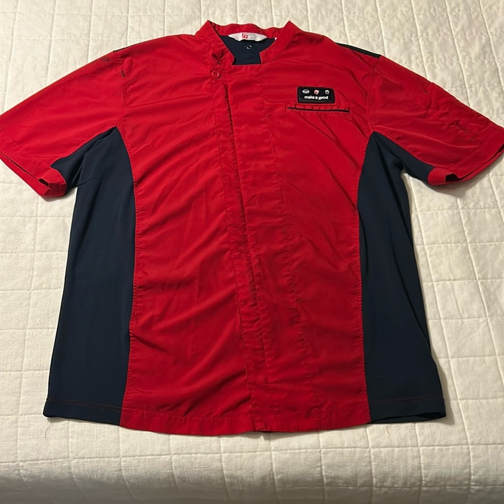 Chick Fil A Chef Coat Red "Make It Good" Employee Uniform Oobe Size L